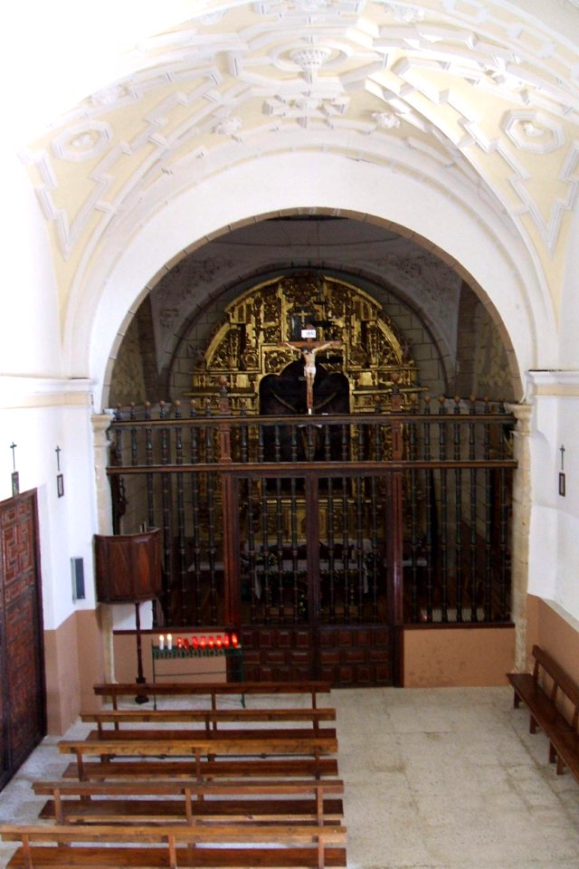Paredes de Nava - Ermita del Cristo de la Vera Cruz 3