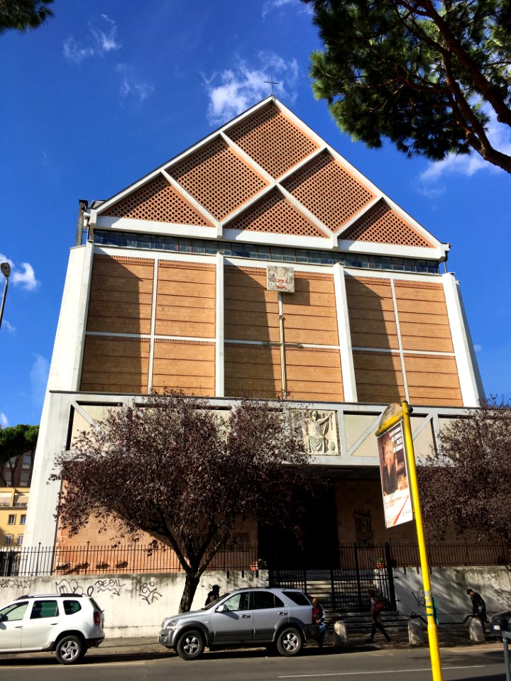 Parrocchia San Gregorio VII - facciata 2 (Roma)