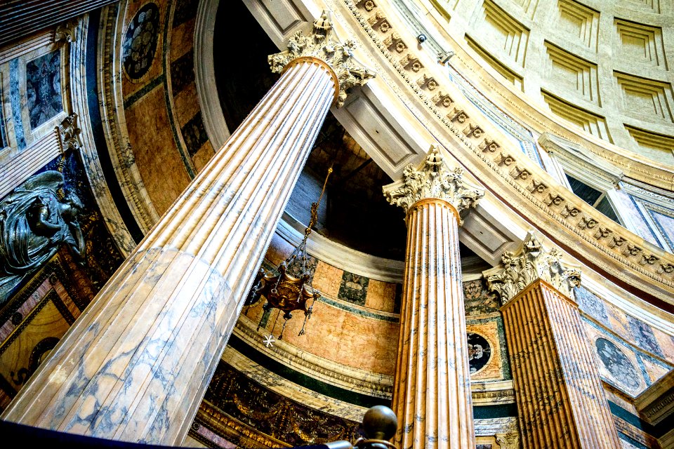 Pantheon (247891479)