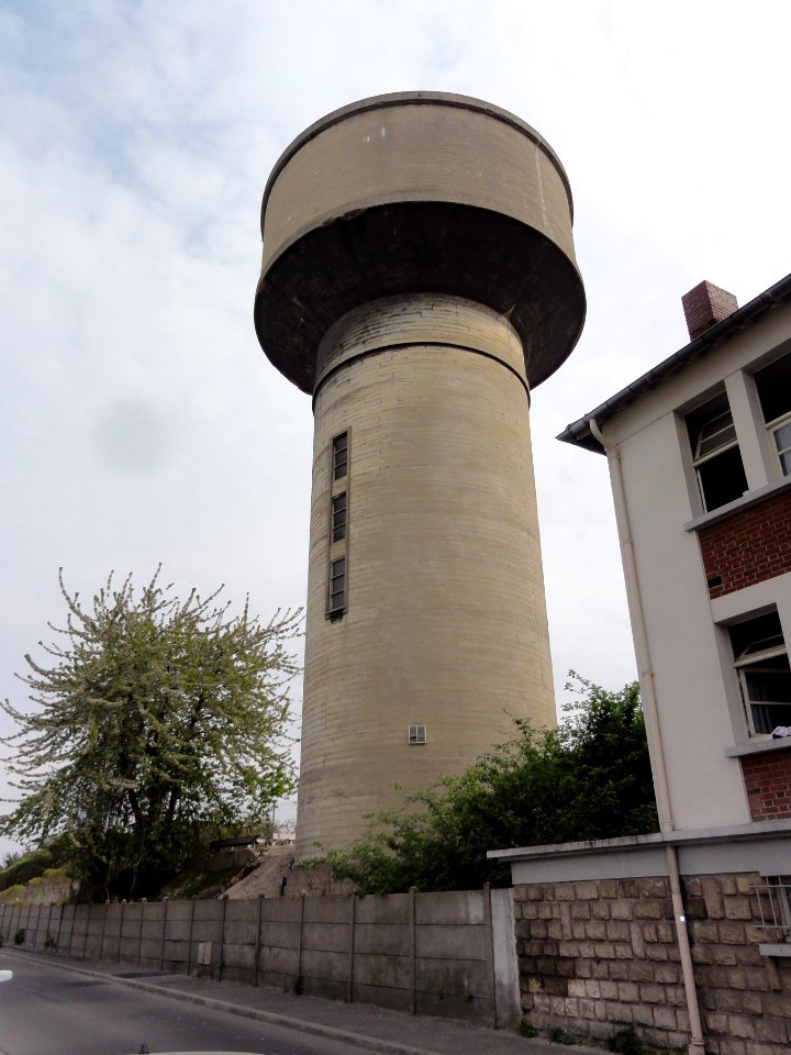 Pantin, château d'eau chemin des Vignes