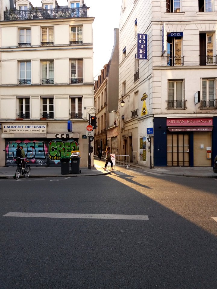 Paris 3e - Rue des Fontaines du Temple - Depuis la rue du Temple