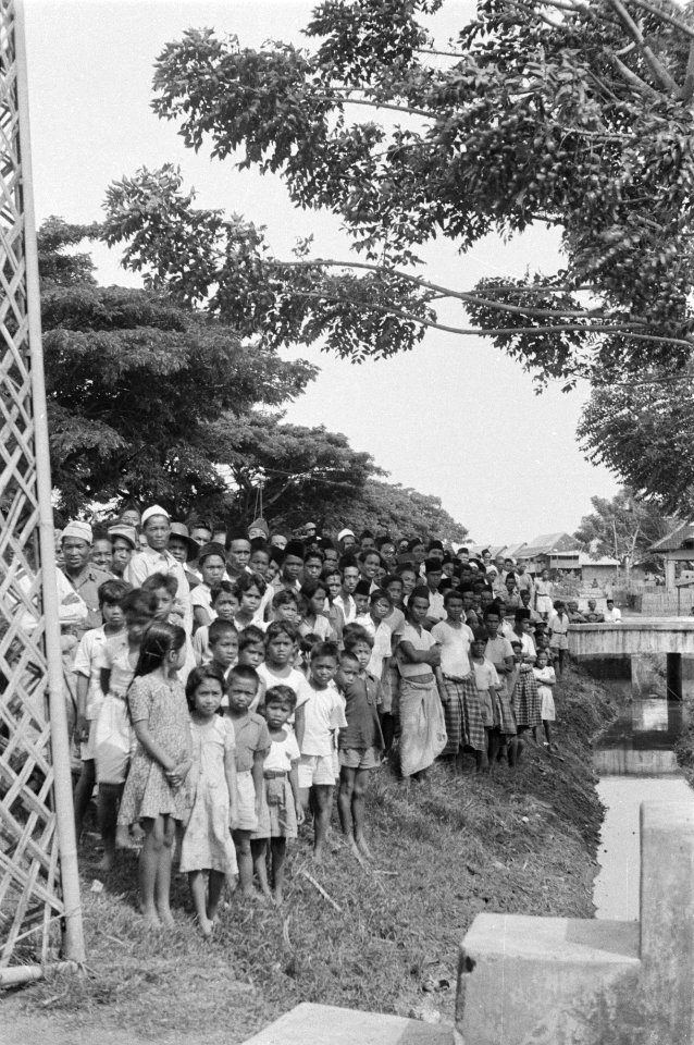 Pare-Pare bij Makassar Soekawati, de president van Oost-Indonesië, bracht verge, Bestanddeelnr 1501-9-1