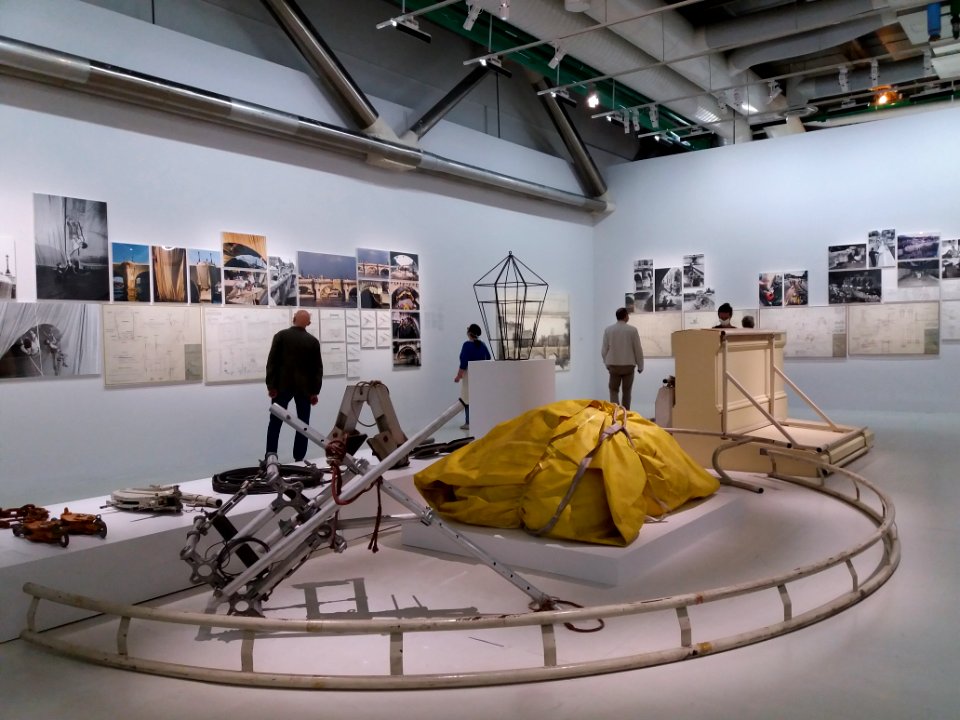 Paris 4e - Centre Georges Pompidou - Exposition Christo et Jeanne-Claude - Salle dédiée à l'empaquetage du pont Neuf