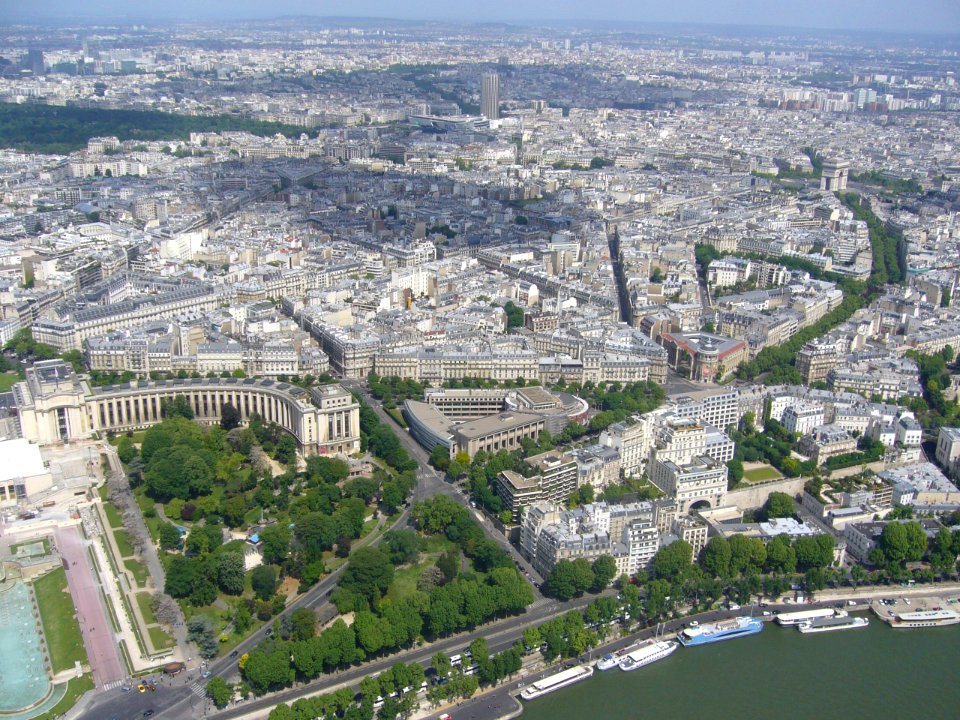 Paris View from the Eiffel Tower third floor Seine upstream 00b Jardins du Trocadéro
