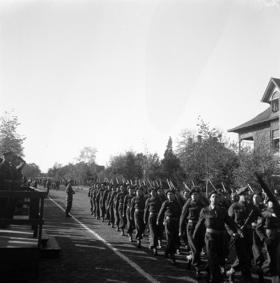 Parade regionale Jagers te Amersfoort, Bestanddeelnr 903-0747