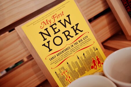 New york book yellow photo