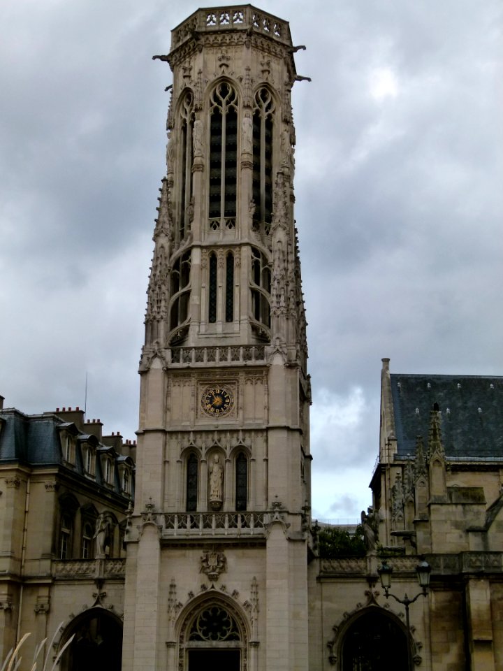 Paris 75001 Mairie Ier arrondissement 20120830 beffroi