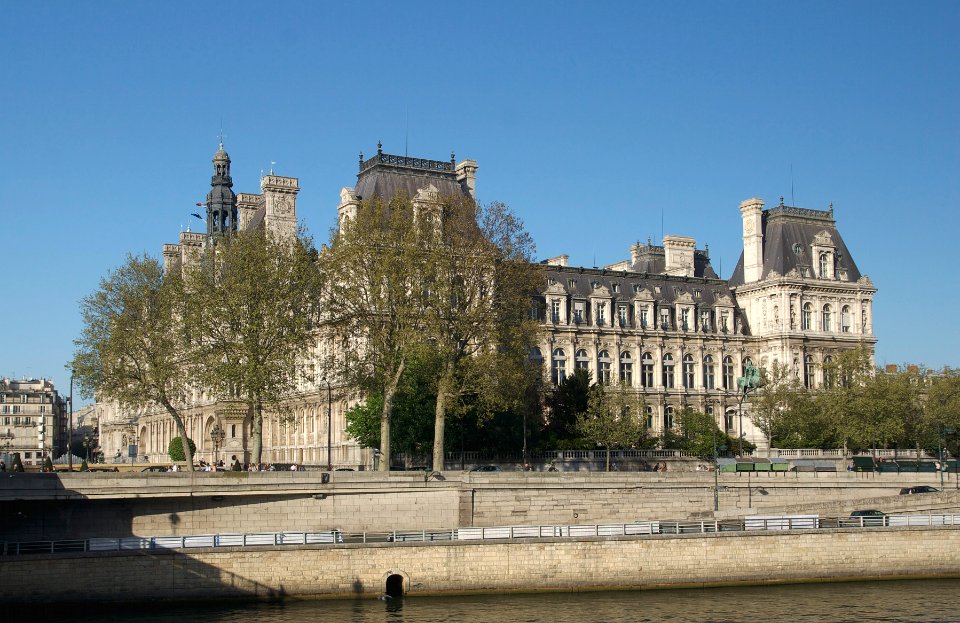 Paris town hall Seine