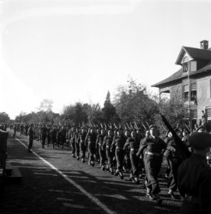 Parade regionale Jagers te Amersfoort, Bestanddeelnr 903-0748