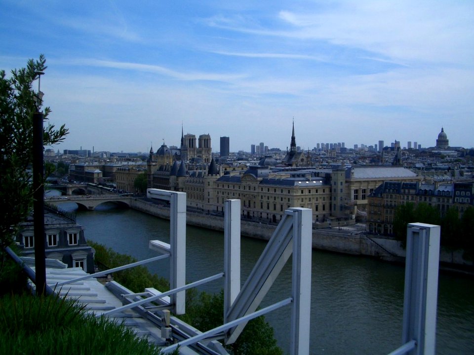 Paris vu du toit de la Samaritaine