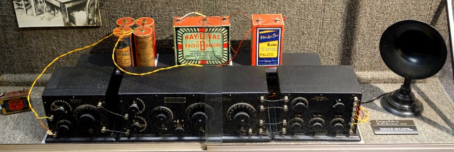 Paragon RA-10 Radio Receiver, 1920 - National Electronics Museum - DSC00230