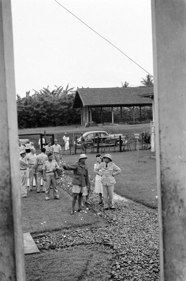 Pare-Pare bij Makassar Soekawati, de president van Oost-Indonesië, bracht verge, Bestanddeelnr 1501-5-3