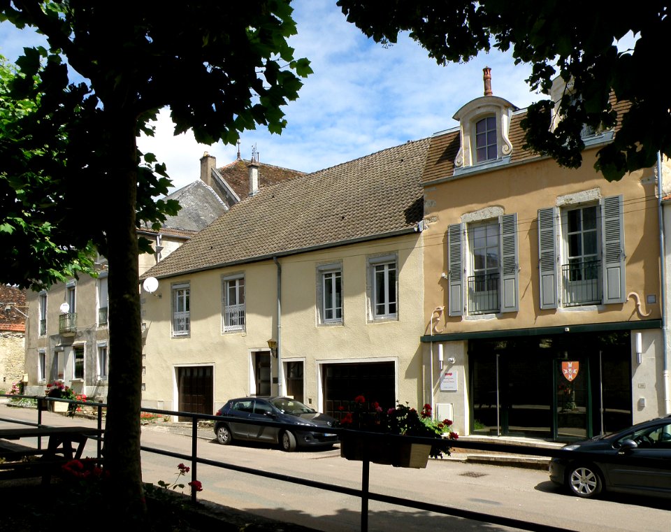 Paris-l'Hôpital Rue des Bayards 1