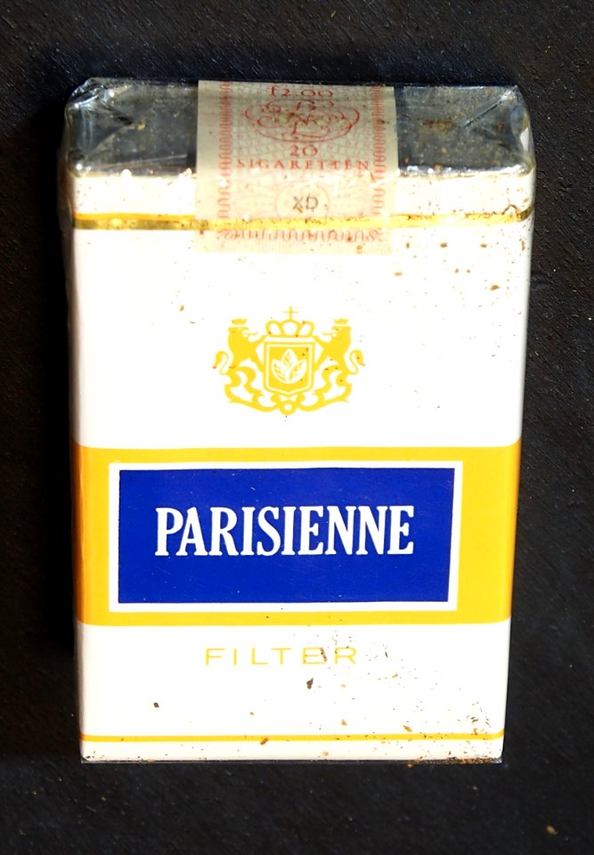 Parisienne cigarettes, pic1