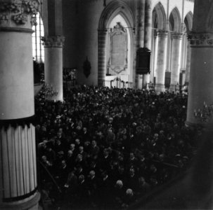 Parade van de Prinses Irene Brigade in Amsterdam, Bestanddeelnr 900-3226