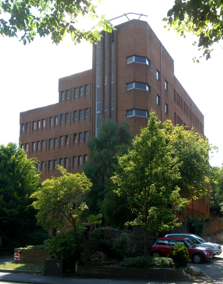 Park Gate, 161–163 Preston Road, Preston Park, Brighton (August 2013) (1)