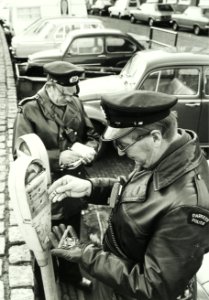 Parkeerpolitie. NL-HlmNHA 5400464153