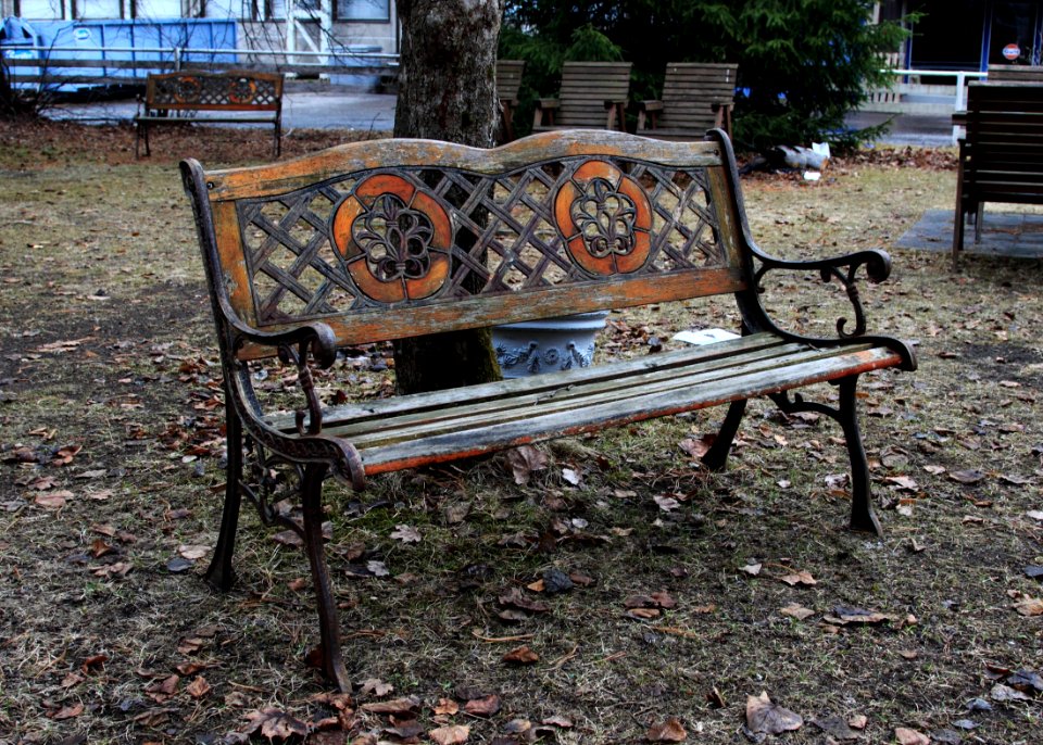 Park bench Toppila Brewery Oulu 20150501