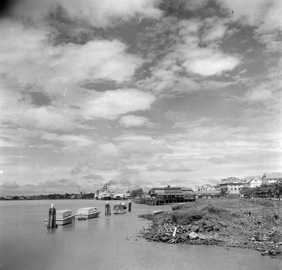 Paramaribo gezien vanuit het Oosten, Bestanddeelnr 252-6185