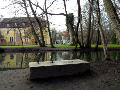 Park Oliwski – resztki rzeźby