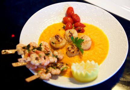 Tomatoes lemon chiffon