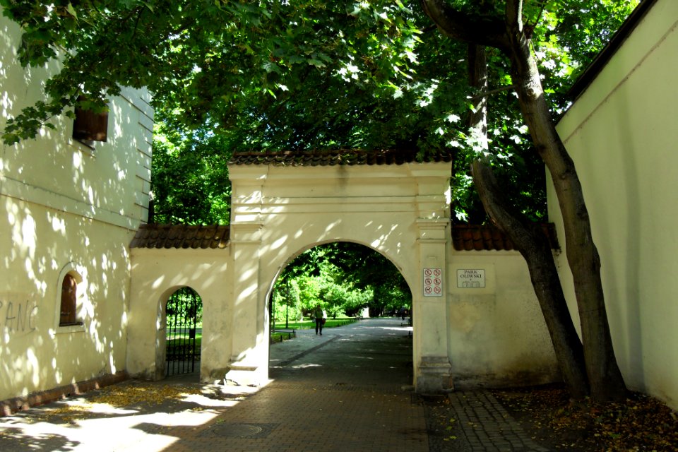 Park Oliwski – barokowa brama