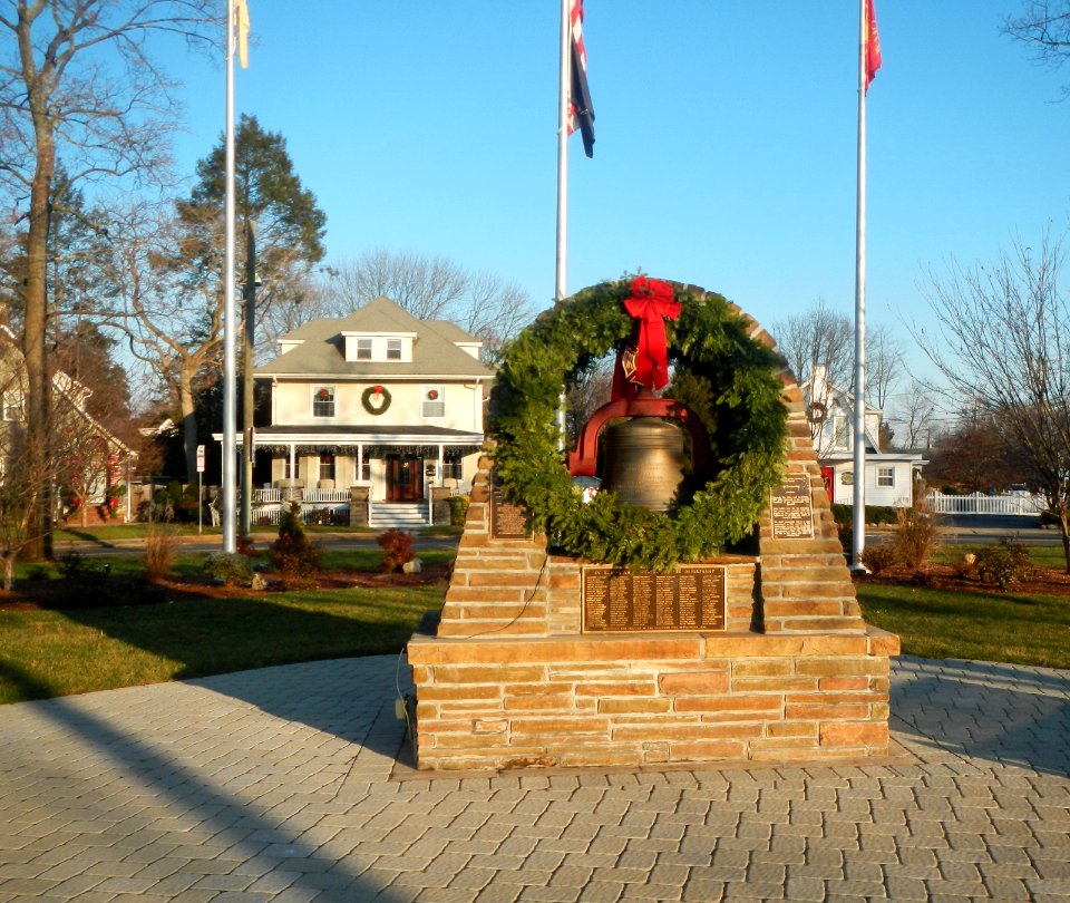 Park Place Westwood Xmas wreath FD jeh