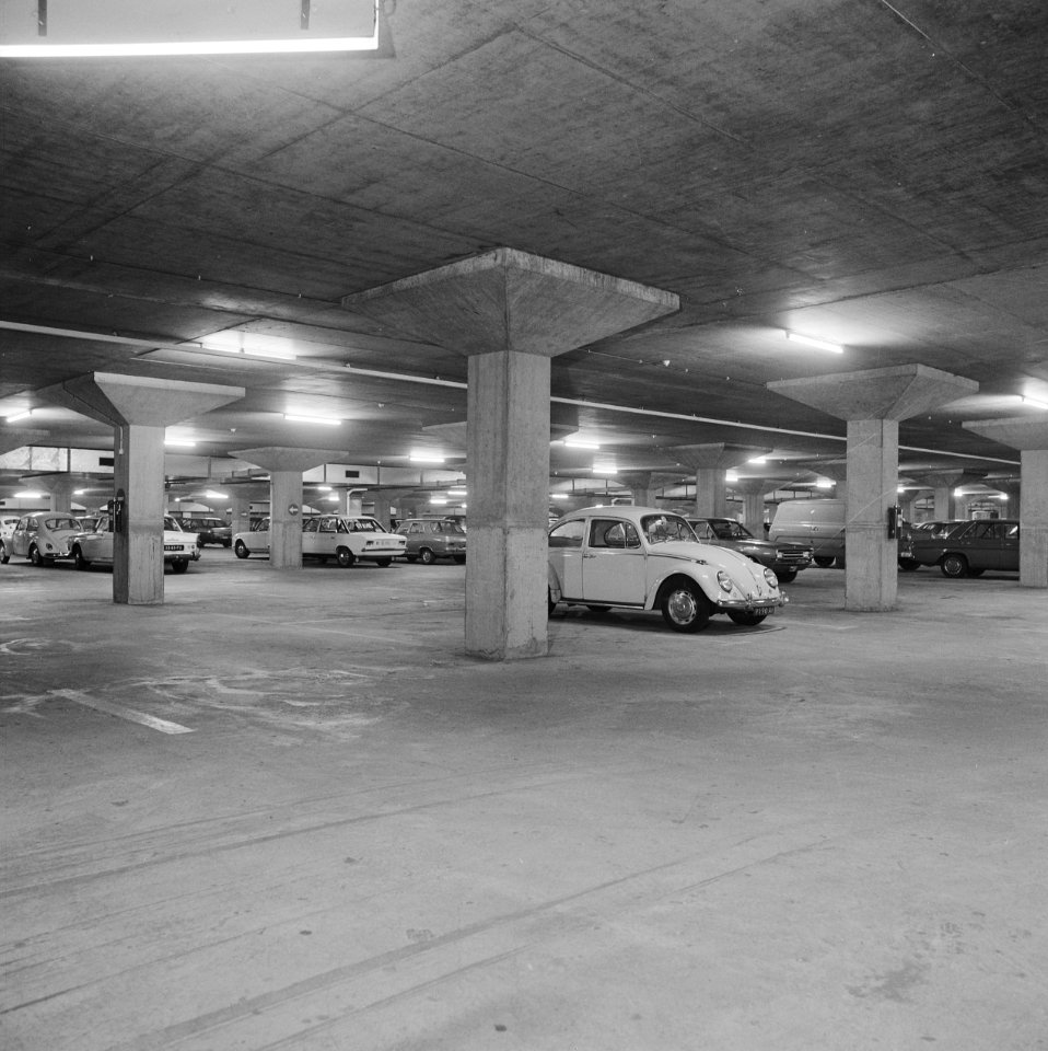 Parkeergarages, auto, Vrijthof, Bestanddeelnr 167-0104