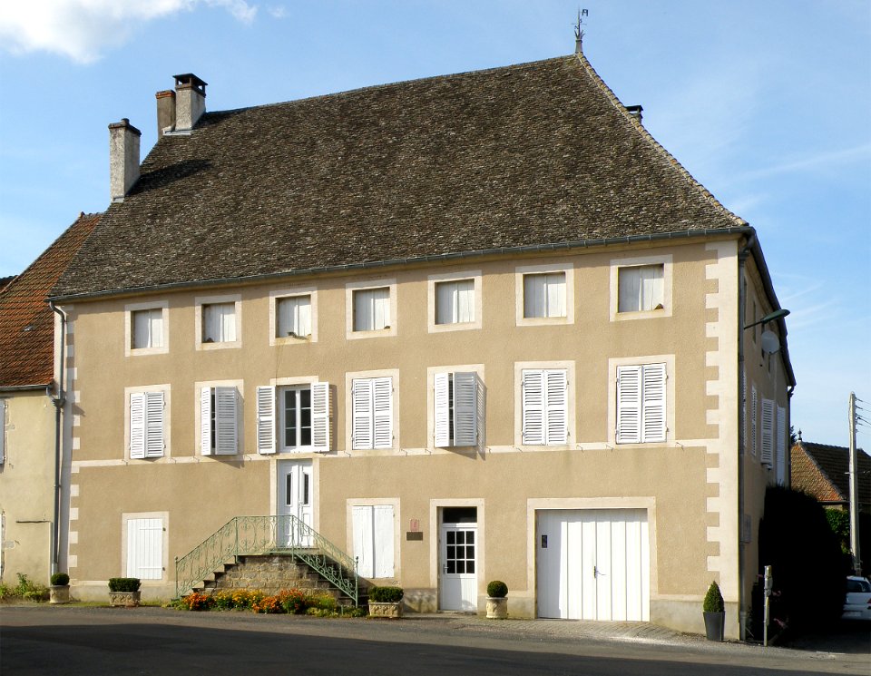 Paris-l'Hôpital Maison ancienne 1