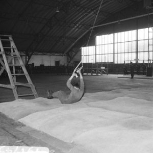 Parachutistenopleiding te Gilze-Rijen (NB), Bestanddeelnr 919-1745