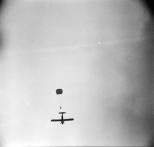 Parachutistenopleiding te Gilze-Rijen (NB), Bestanddeelnr 919-1735