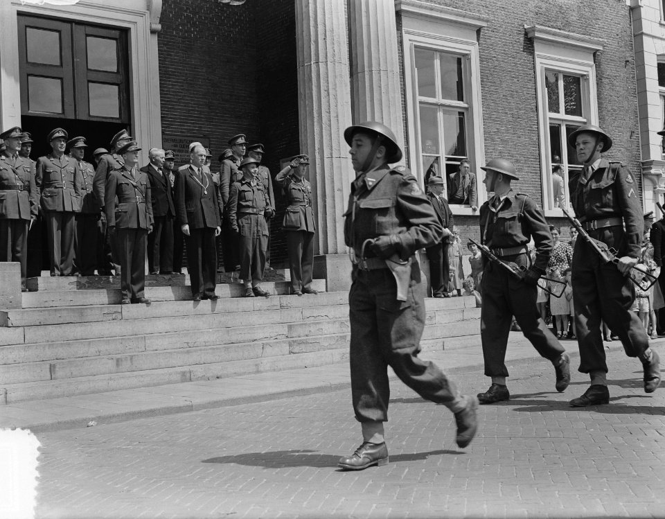 Parade in Harderwijk, Bestanddeelnr 904-6962