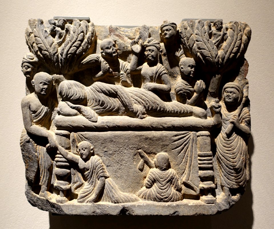 Parinirvana of the Buddha, Gandhara, 3rd century AD, schist - Ethnological Museum, Berlin - DSC01640