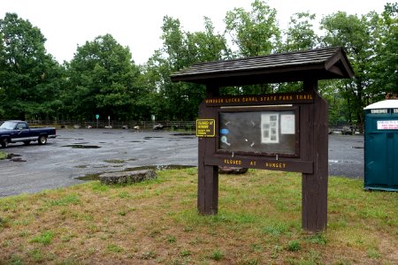 Parking lot - Windsor Locks Canal State Park Trail - Suffield, Connecticut - DSC04307