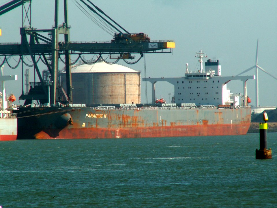 Paradise N - IMO 9149794 - Callsign DBRE , Mississippi harbour, Port of Rotterdam, Holland 29-Mar-2006