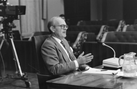 Parlementaire enquete bouwsubsidies drs. J. G. van der Beek, Bestanddeelnr 934-0842