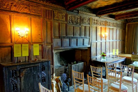 Parlour or Dining Room, Haddon Hall - Bakewell, Derbyshire, England - DSC02616