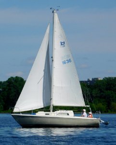 Pearson 26 sailboat Melina 1396