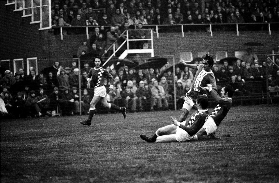 PEC Zwolle tegen NEC 0-0, spelmomenten, Bestanddeelnr 927-6306