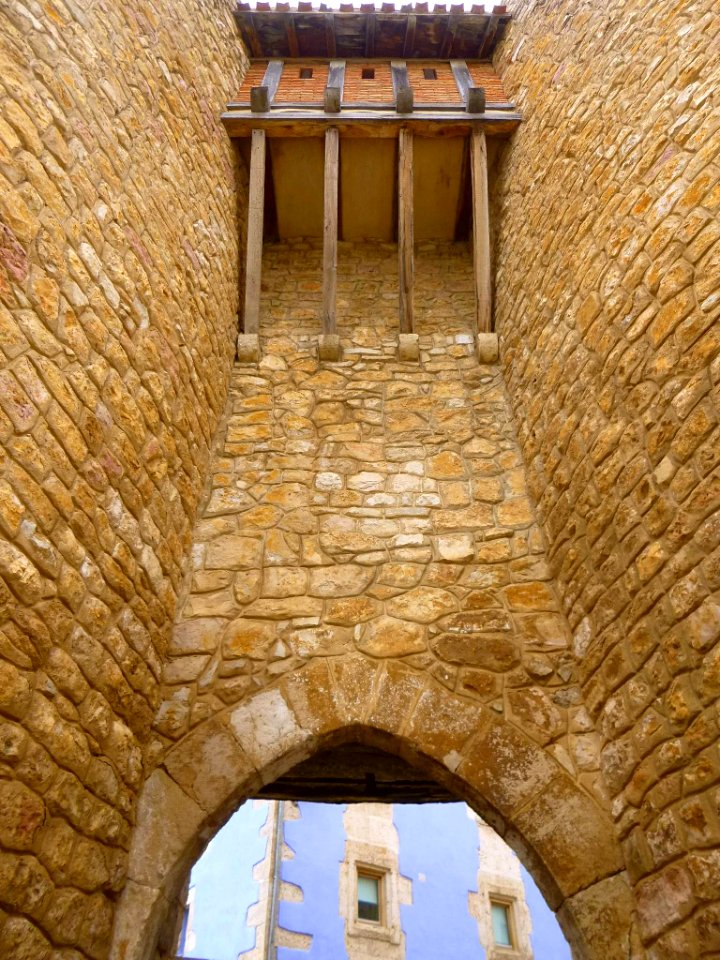 Peñacerrada - Puerta amurallada 68
