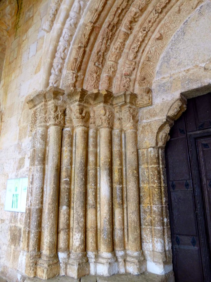 Peñacerrada - Iglesia de Nuestra Señora de la Asunción, portada 2