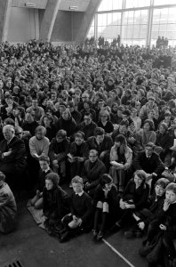 Pax Christie voettocht , slotbijeenkomst in Den Bosch, Bestanddeelnr 920-1973