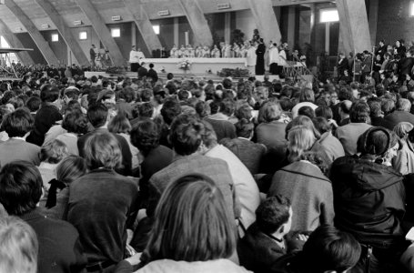 Pax Christie voettocht , slotbijeenkomst in Den Bosch, Bestanddeelnr 920-1972