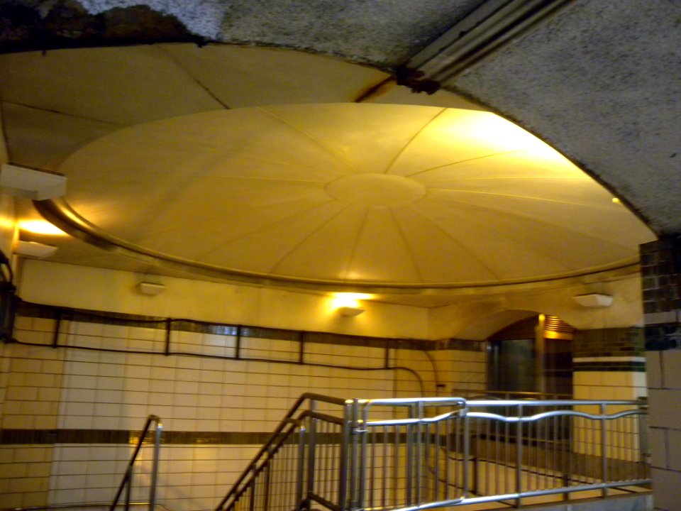 Pavonia Rotunda jeh