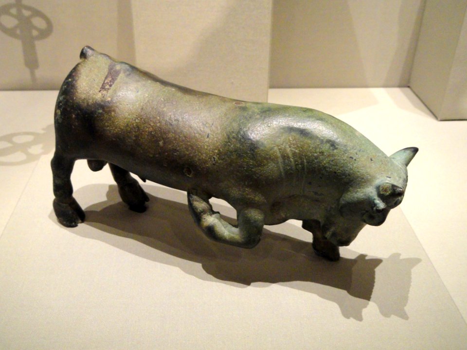 Pawing Bull, 500-480 BC, Greek, south Italy, bronze - Cleveland Museum of Art - DSC08219