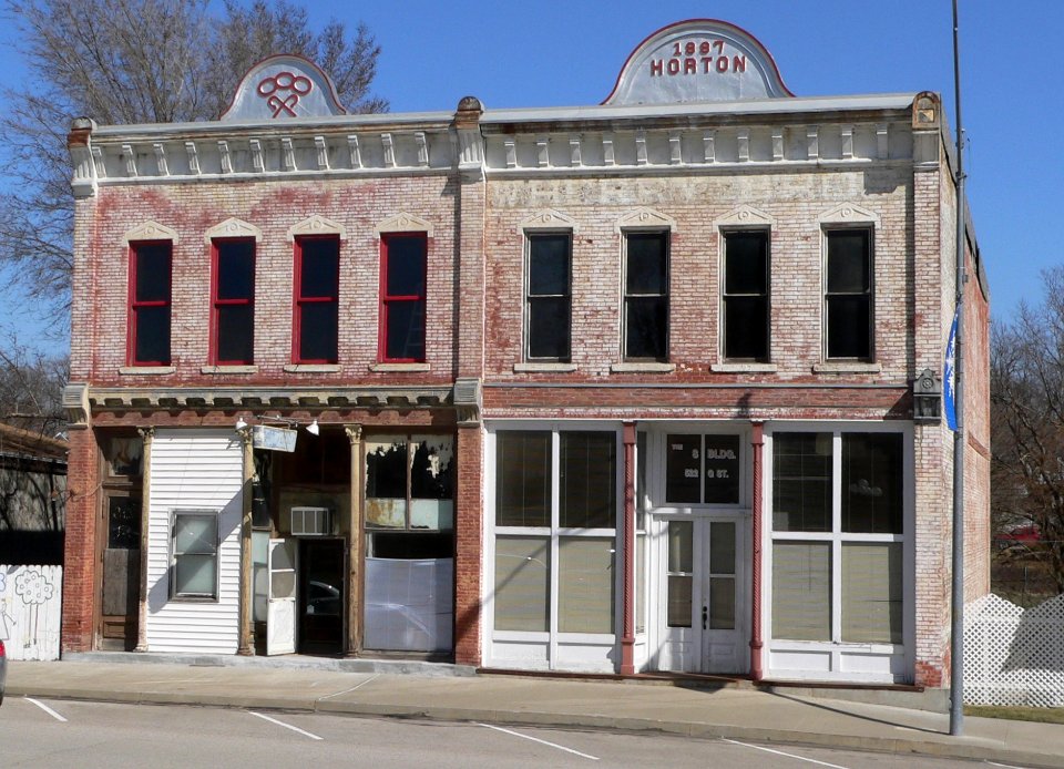 Pawnee City, Nebraska G Street IOOF and Horton bldgs