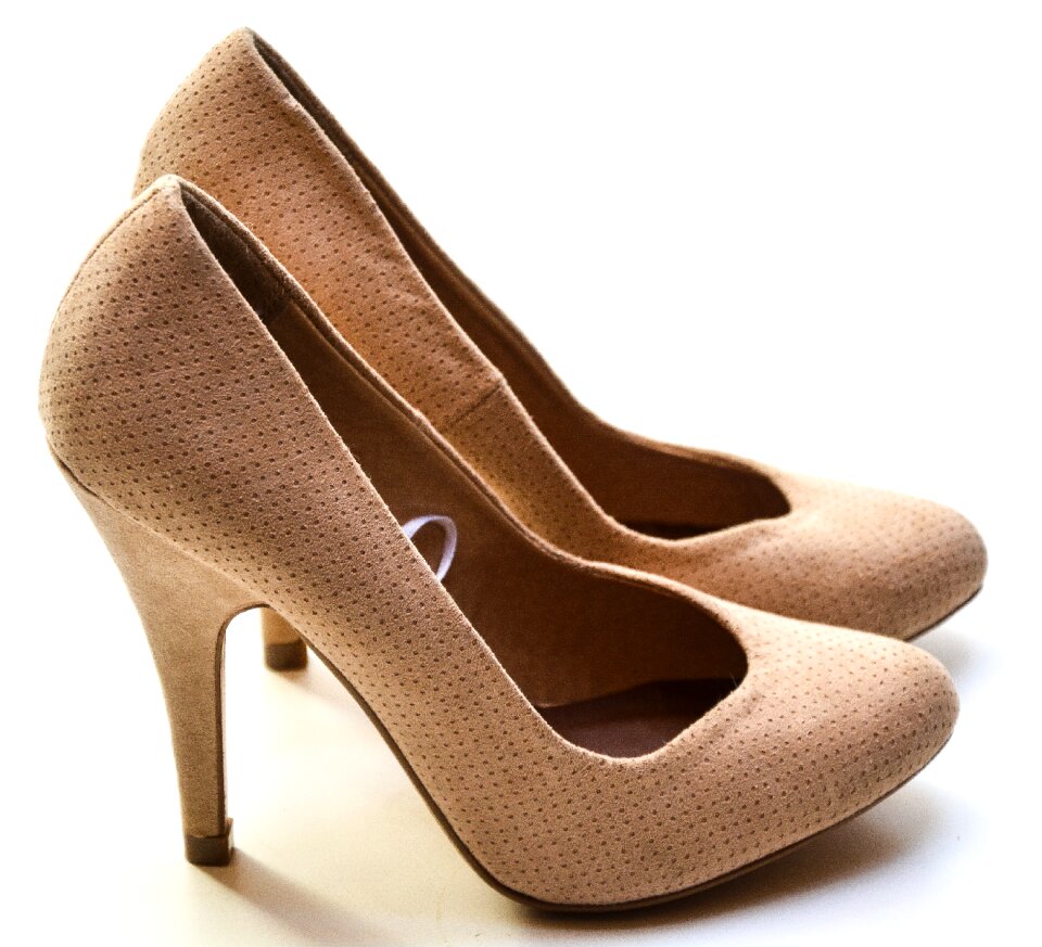 Heel footwear female