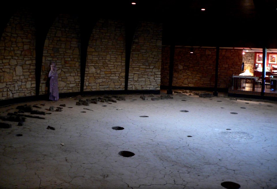 Pawnee Indian Museum (Republic, Kansas) interior 4