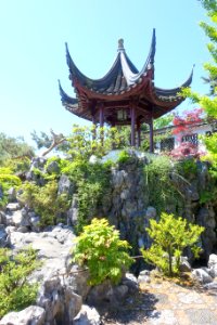 Pavilion with Tai Hu stones - Dr. Sun Yat-Sen Classical Chinese Garden - Vancouver, Canada - DSC09784