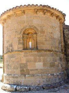 Peciña - Ermita de Santa Maria de la Piscina 2